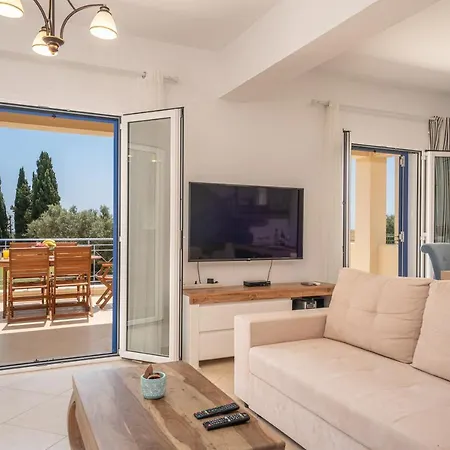 Elaionas 2 In Svoronata!